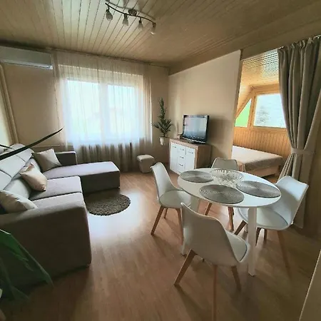 Ilike Balatonfured